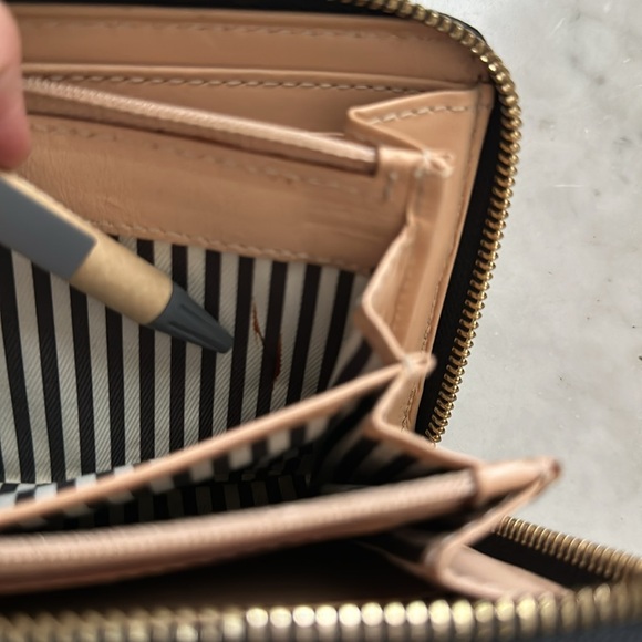 Kate Spade Wallet - Picture 7 of 7